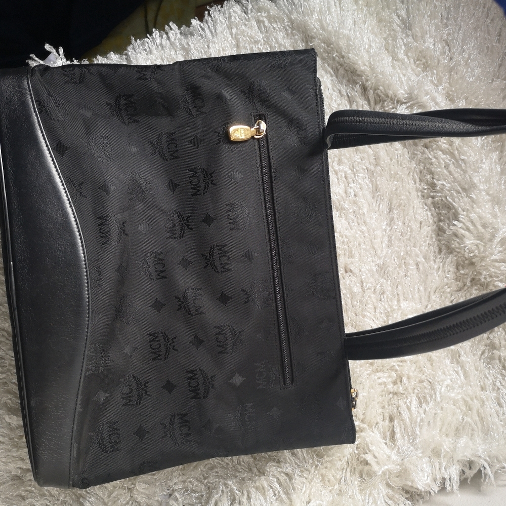 Authentic MCM vintage bag - Picture 8 of 15